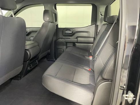 Certified 2019 Chevrolet Silverado 1500 Custom Trail Boss AWD/4WD image 15