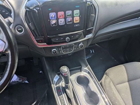 Used 2018 Chevrolet Traverse LT w/ LPO, Floor Liner Package AWD/4WD image 20