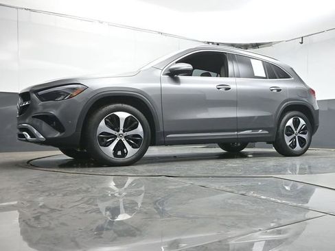 Used 2026 Mercedes-Benz GLA 250 image 35