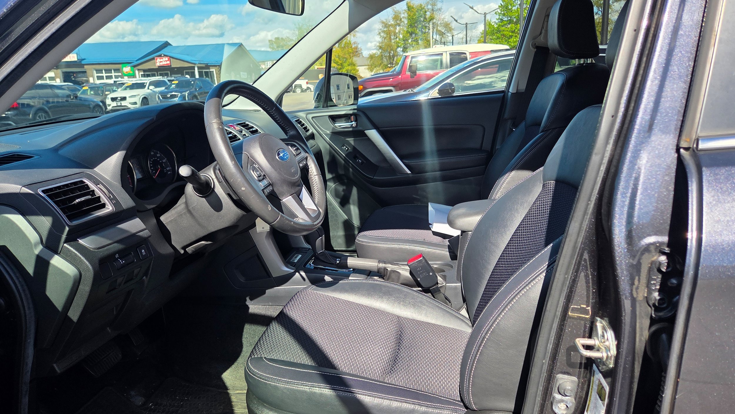 Used 2017 Subaru Forester 2.0XT Premium AWD/4WD image 5