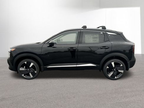 New 2026 Nissan Kicks SR w/ Cold Weather Package AWD/4WD image 29