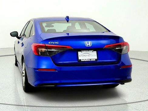 Used 2023 Honda Civic LX image 6