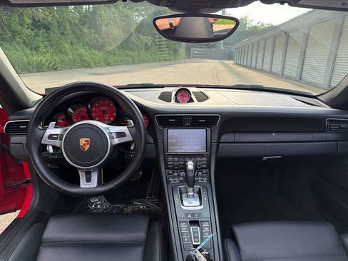 Used 2016 Porsche 911 Carrera GTS RWD image 12