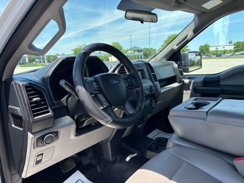 Used 2017 Ford F150 XL w/ Equipment Group 101A Mid AWD/4WD image 9