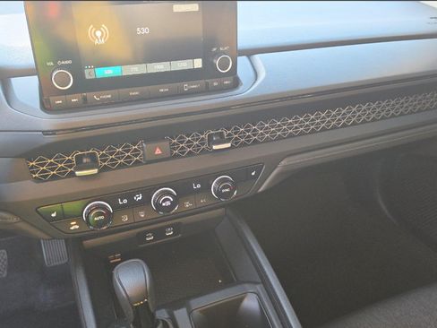 Used 2024 Honda Accord EX image 11