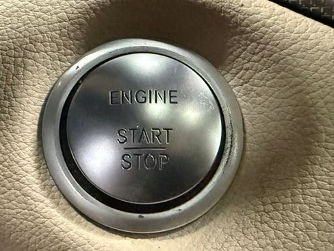 Used 2018 Mercedes-Benz GLA 250 GLA 250 image 31