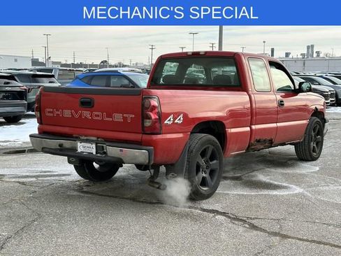 Used 2004 Chevrolet Silverado 1500 W/T w/ Light Duty Power Package image 5