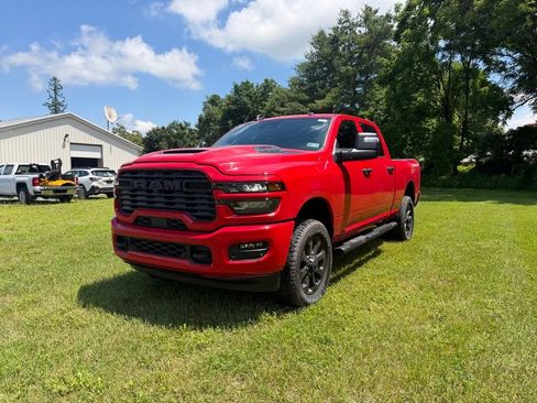 Used 2026 RAM 2500 Tradesman AWD/4WD image 3