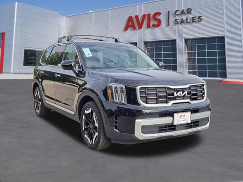 Used 2025 Kia Telluride S AWD/4WD image 3