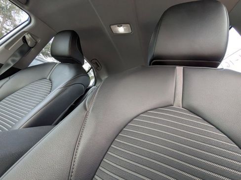 Used 2023 Toyota Camry SE FWD image 16