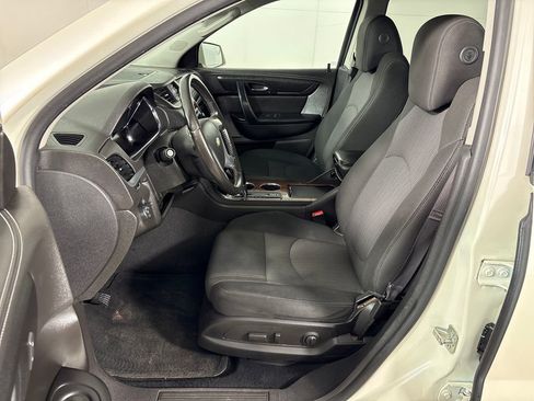 Used 2014 Chevrolet Traverse LT w/ All-Star Edition FWD image 27