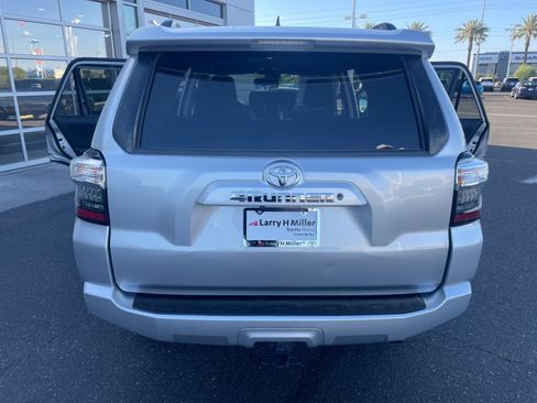Used 2021 Toyota 4Runner SR5 RWD image 24