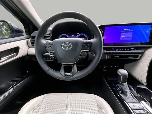 Used 2025 Toyota Camry XLE w/ Premium Plus Package FWD image 6