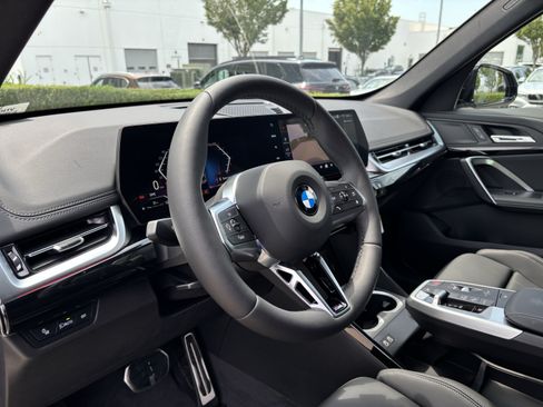 New 2027 BMW X1 xDrive28i AWD/4WD image 17