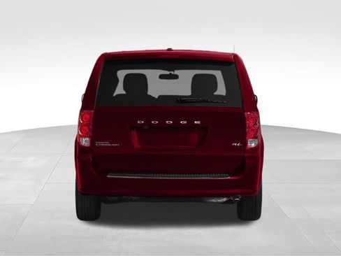 Used 2013 Dodge Grand Caravan SXT FWD image 8