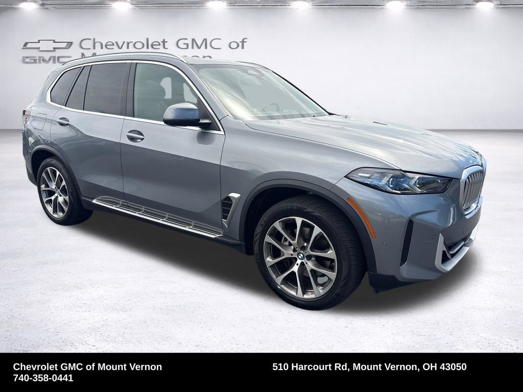 Used 2026 BMW X5 xDrive40i AWD/4WD image 9