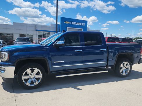 Used 2018 GMC Sierra 1500 SLT AWD/4WD image 9