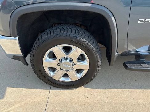 Used 2020 Chevrolet Silverado 2500 LTZ w/ LTZ Plus Package AWD/4WD image 10