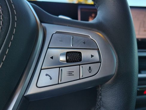 Used 2026 BMW X7 xDrive40i image 33