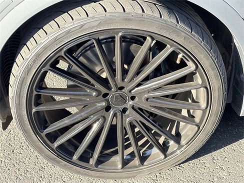 Certified 2024 BMW X7 xDrive40i w/ M Sport Package image 4