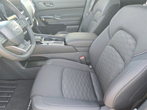 New 2026 Nissan Pathfinder SV FWD image 10