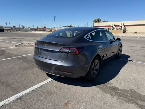 Used 2018 Tesla Model 3 Long Range image 5