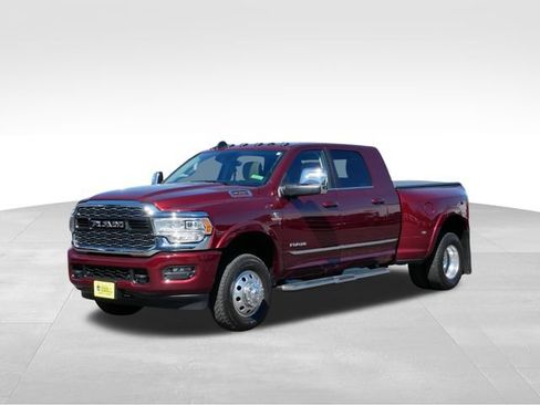 Used 2023 RAM 3500 Limited AWD/4WD image 3