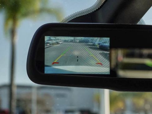 Used 2018 Dodge Journey SXT w/ Blacktop Package image 22