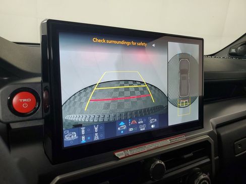 Used 2025 Toyota 4Runner TRD Off-Road Premium image 29