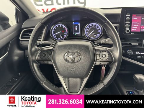 Used 2024 Toyota Camry SE FWD image 28