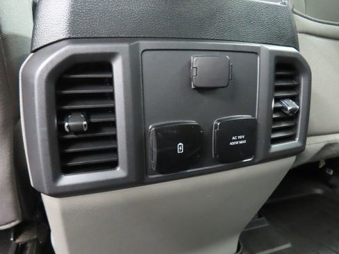 Used 2020 Ford F150 XLT w/ Equipment Group 302A Luxury image 11