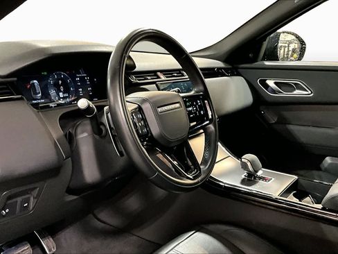 Used 2025 Land Rover Range Rover Velar Dynamic SE AWD/4WD image 18