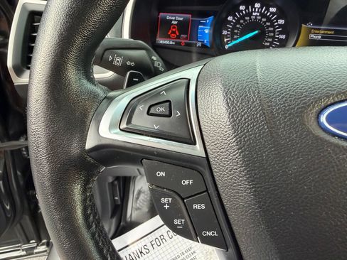 Used 2020 Ford Edge SEL w/ Convenience Package AWD/4WD image 16