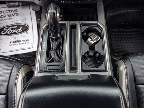 Used 2018 Ford F150 Raptor w/ Equipment Group 802A Luxury image 19