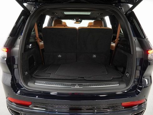 Certified 2024 Jeep Grand Cherokee L Summit w/ High Altitude Package image 45