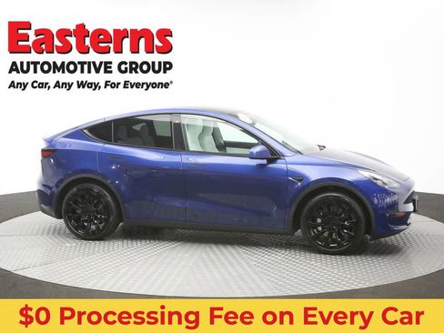 Used 2021 Tesla Model Y Long Range AWD/4WD image 41
