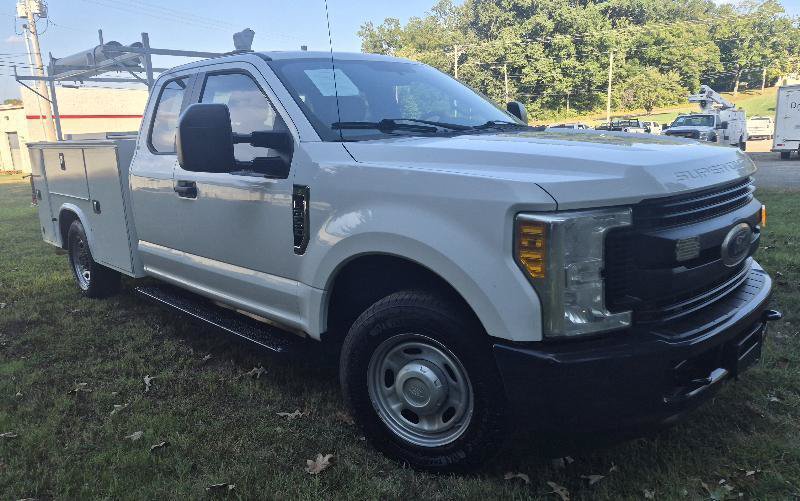 Used 2017 Ford F350 XL RWD image 5