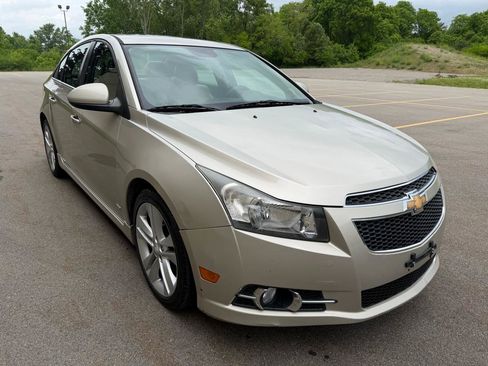 Used 2013 Chevrolet Cruze LTZ w/ RS Package FWD image 3