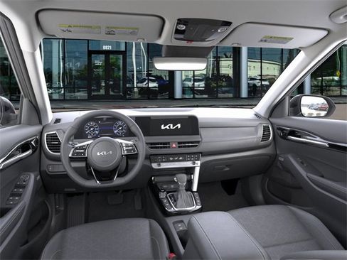 New 2026 Kia Seltos SX image 14
