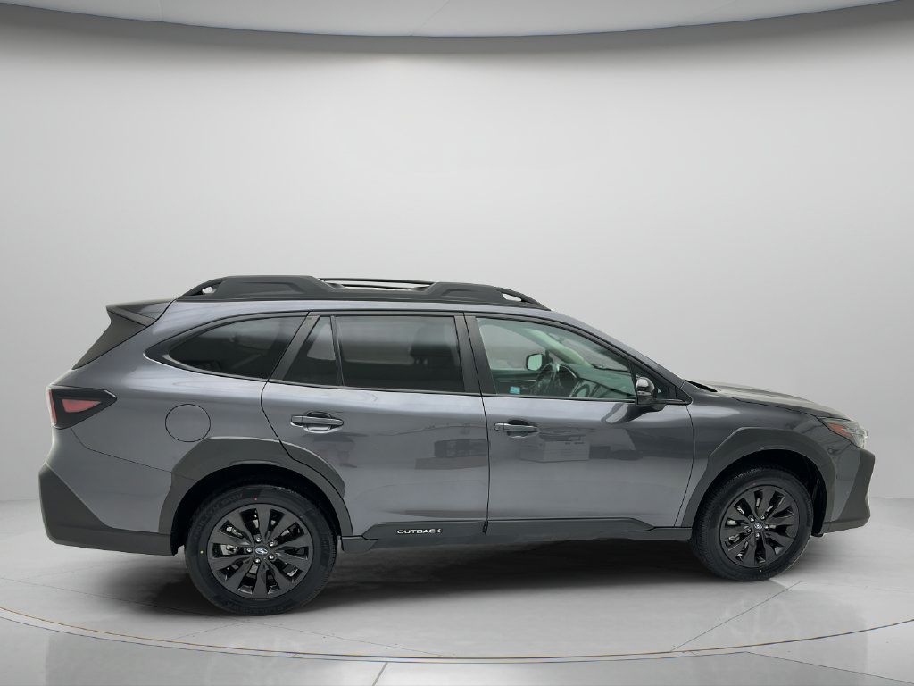 Used 2025 Subaru Outback Onyx Edition AWD/4WD image 6