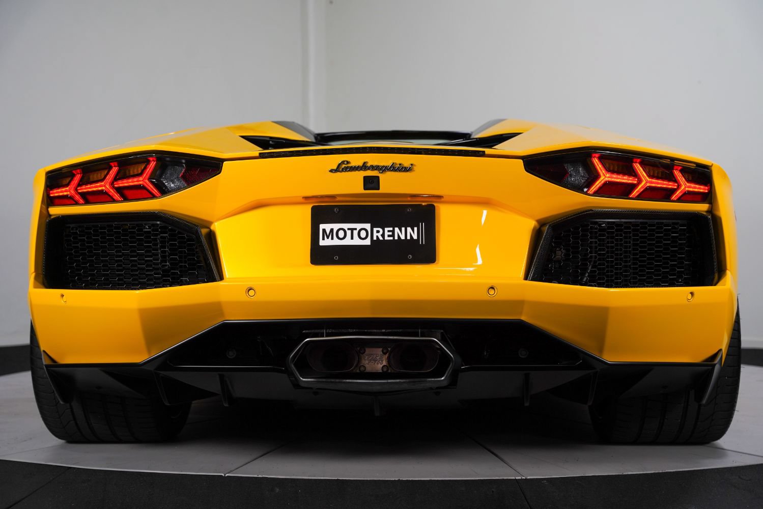 Used 2015 Lamborghini Aventador LP 700-4 AWD/4WD image 28