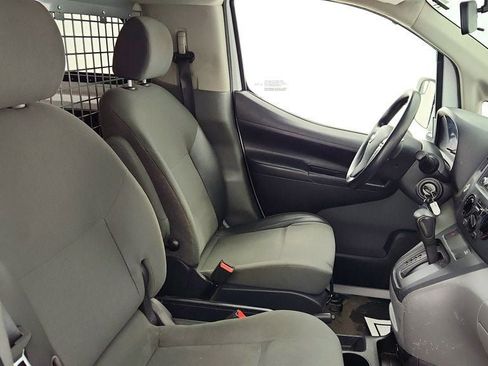 Used 2021 Nissan NV200 SV w/ Sliding Door Glass Package image 25
