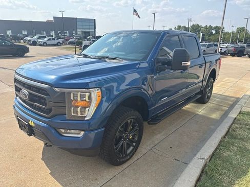 Used 2022 Ford F150 XLT w/ Equipment Group 302A High AWD/4WD image 3