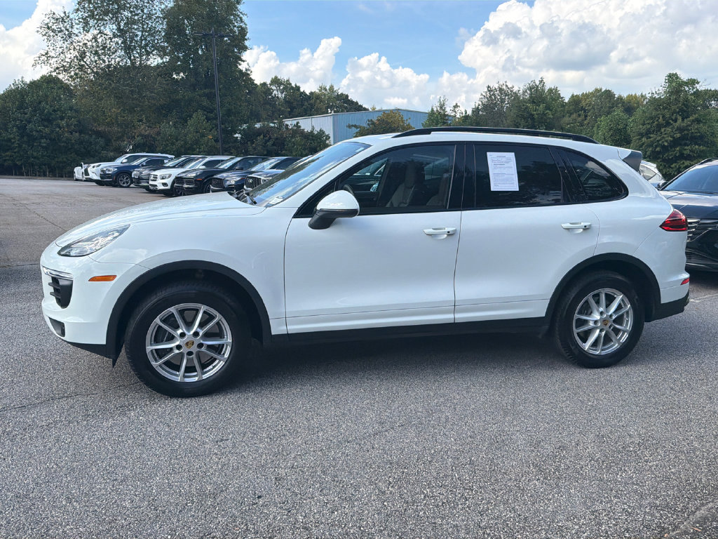 Used 2016 Porsche Cayenne AWD/4WD image 4