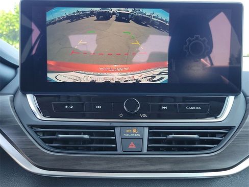 New 2025 Nissan Altima 2.5 SV w/ SV Special Edition Package image 9