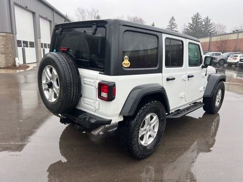 Used 2019 Jeep Wrangler Unlimited Sport S image 5