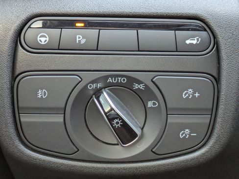 Used 2023 INFINITI QX55 Essential image 25