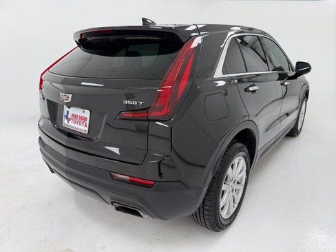 Used 2023 Cadillac XT4 Luxury w/ Cold Weather Package image 40