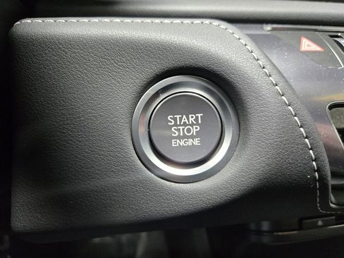 Used 2023 Lexus LC 500 Coupe w/ Performance Package image 18