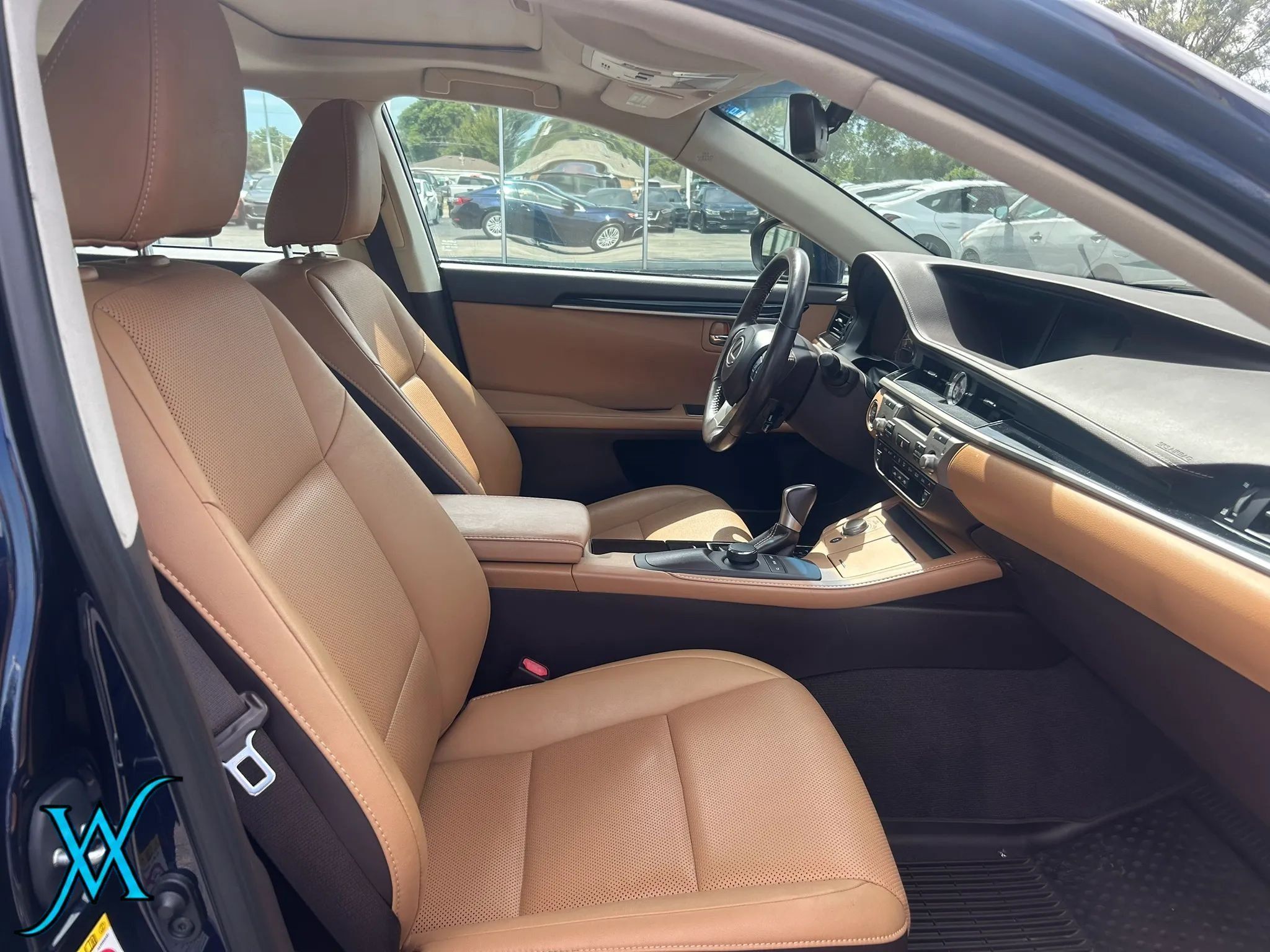 Used 2017 Lexus ES 350 w/ Accessory Package 2 FWD image 25
